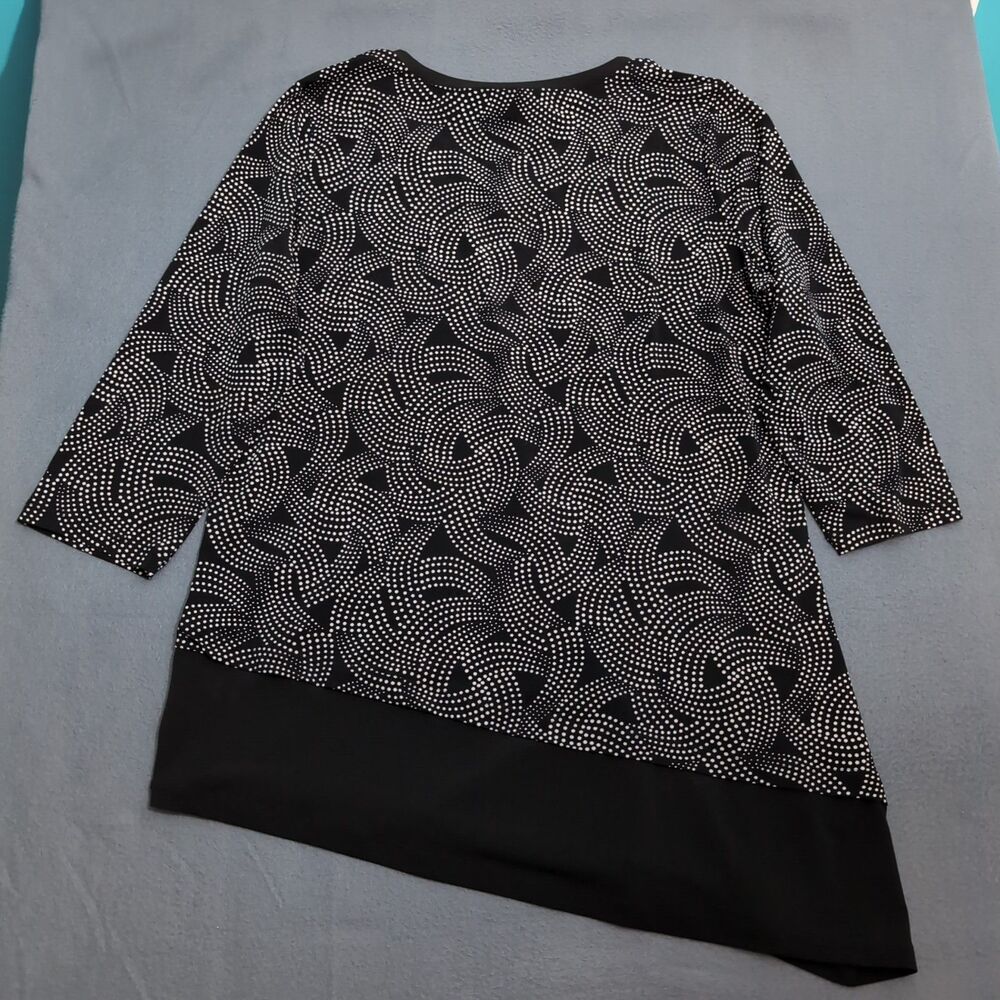 Susan Graver Women L Black Polka Dot V Neck Liquid Knit Asymetrical Hem - Picture 2 of 11